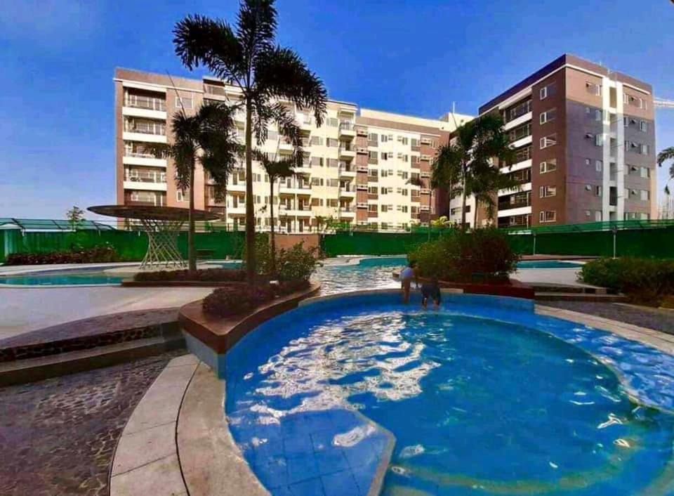 Avida Atria T2-F ,5Mins To Festive Walk And 4 Mins To Iloilo Convention Center公寓式酒店 外观 照片